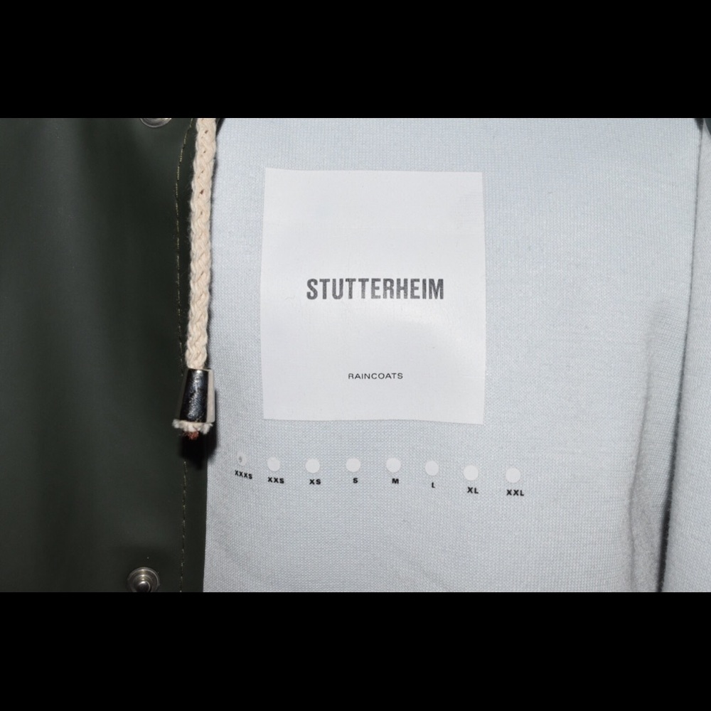 Stutterheim Green Raincoat - Picture 4 of 4